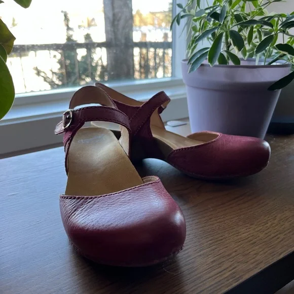 Dansko Mary Jane in Rose - Picture 8 of 8